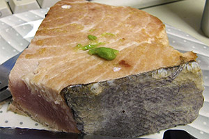 halb gegarter Weißer Thun