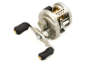 Baitcastrolle: SHIMANO CALCUTTA DC